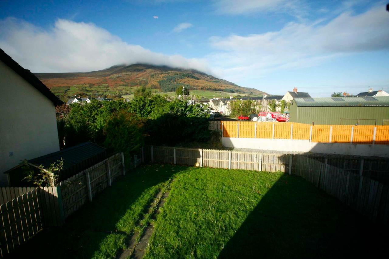 Village Lodge - Carlingford Exterior photo